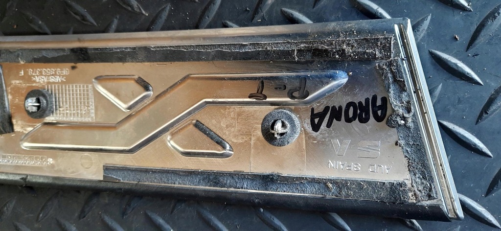 фото №5, Молдинг крыла правый задняя seat arona 6f9853378f