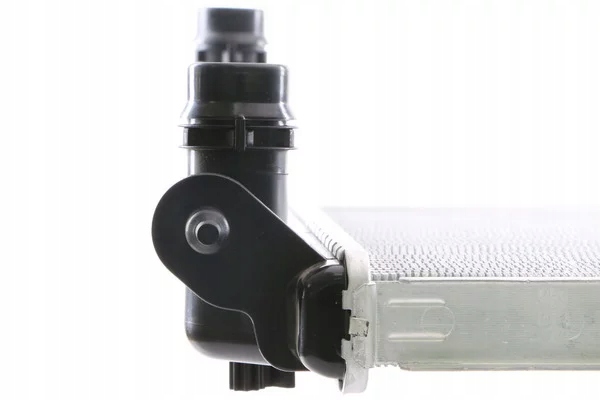 Радиатор воды двигателя audi a6 c6 2.0/2.0d 2004-2011 Оригинал