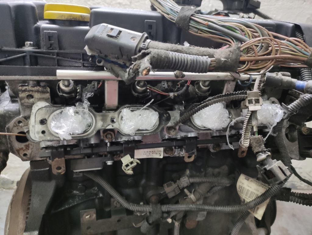 Купить Двигатель стойку opel zafira b 1.6 16v z16xep молдинг жгут насос головка