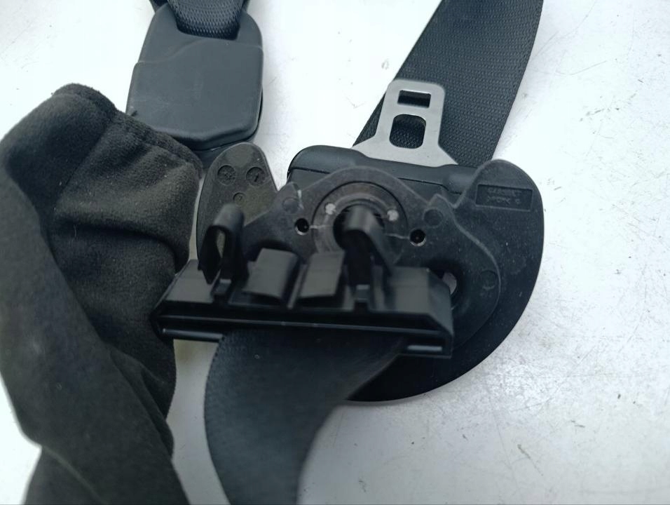 Ремень безопасности maserati ghibli 2015 с передний с левый 6700014260 Недорого