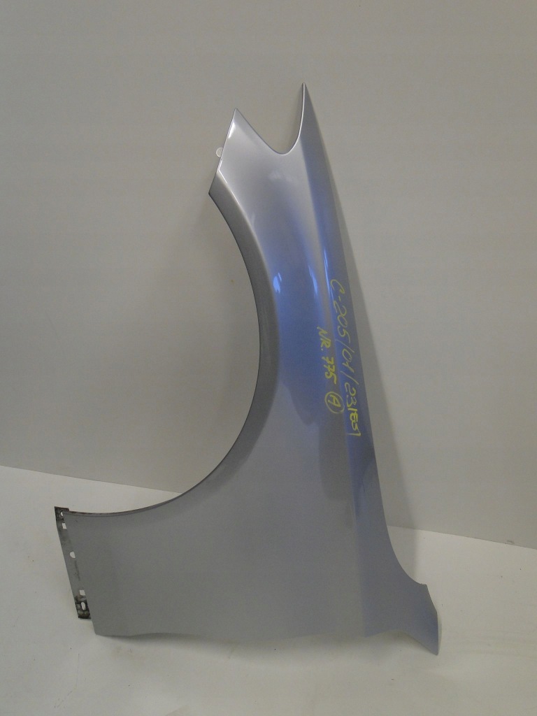 Mercedes c klasa 205 w205 крила передній лівий Київ