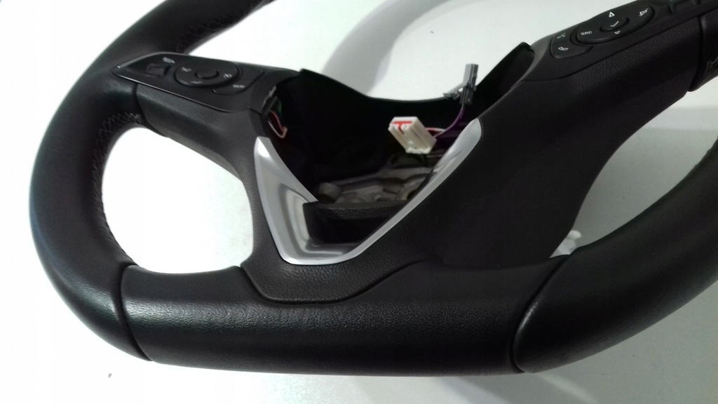 фото №11, Opel mokka b воздуховод 2022 кожа 34206805a