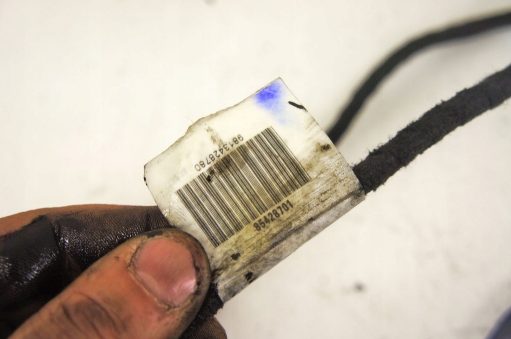 Uj403 peugeot 508 2 джгут шланг антени 9813428780 в Україні