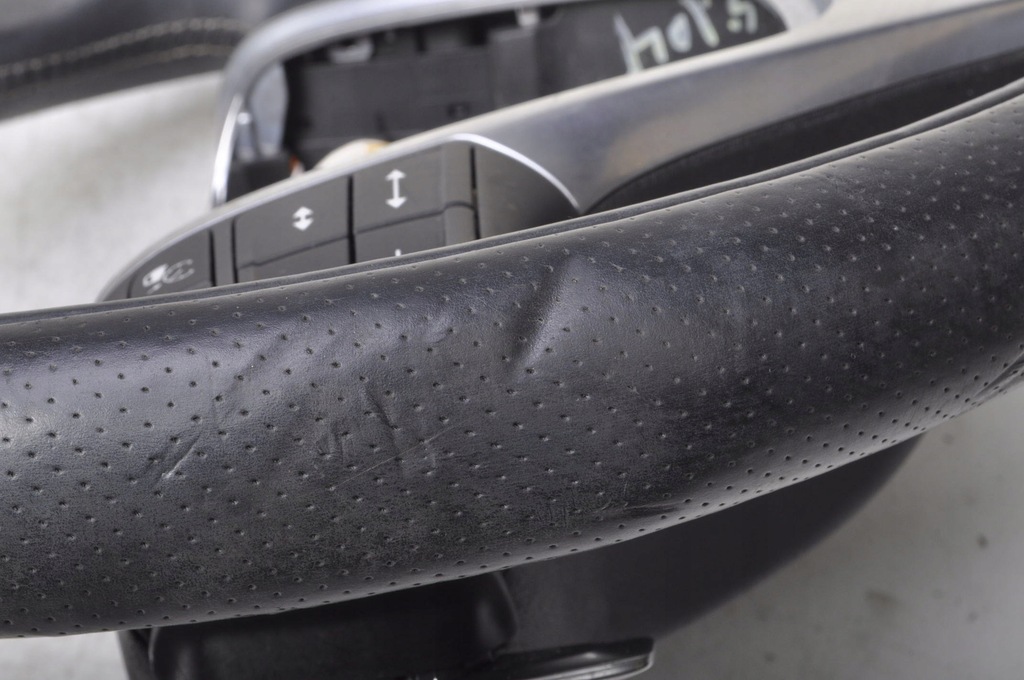 фото №13, Volvo xc60 воздуховод кожаный лепестки переключения rdesign