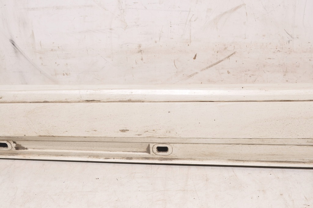 фото №7, Mercedes w176 накладка порог левая 650 a1766980054