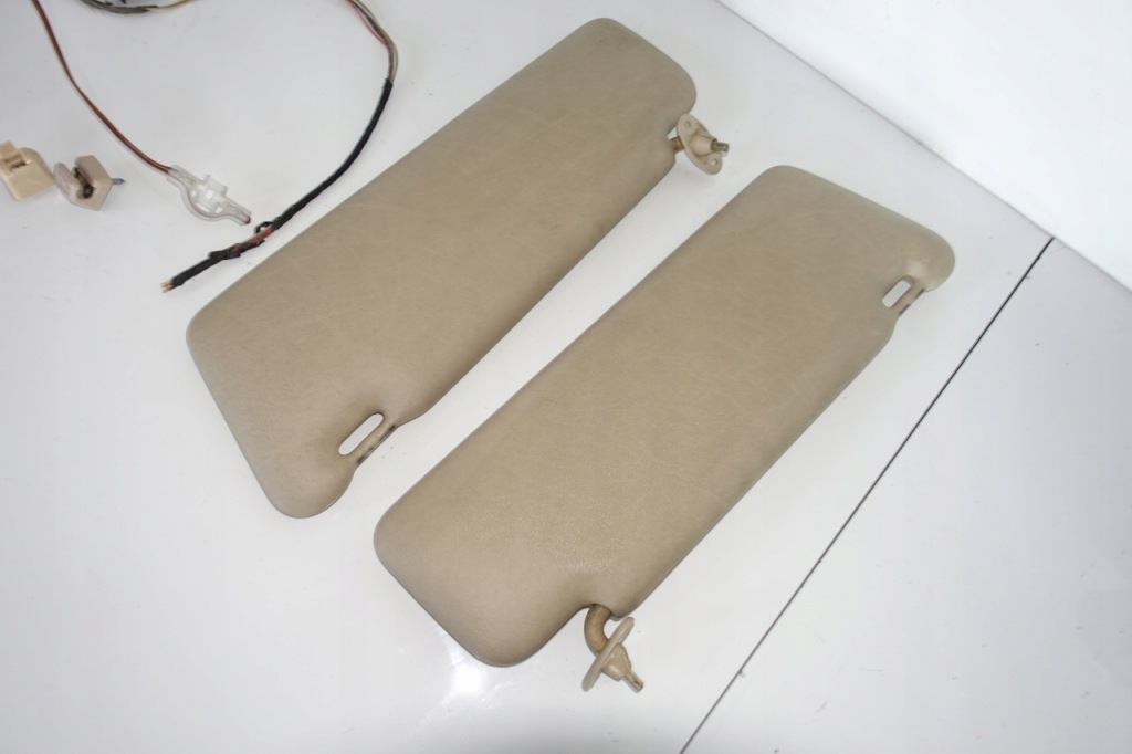 Mercedes w124 козырёк козырёк левый правый козырьки подсвечиваемые защита в Украине