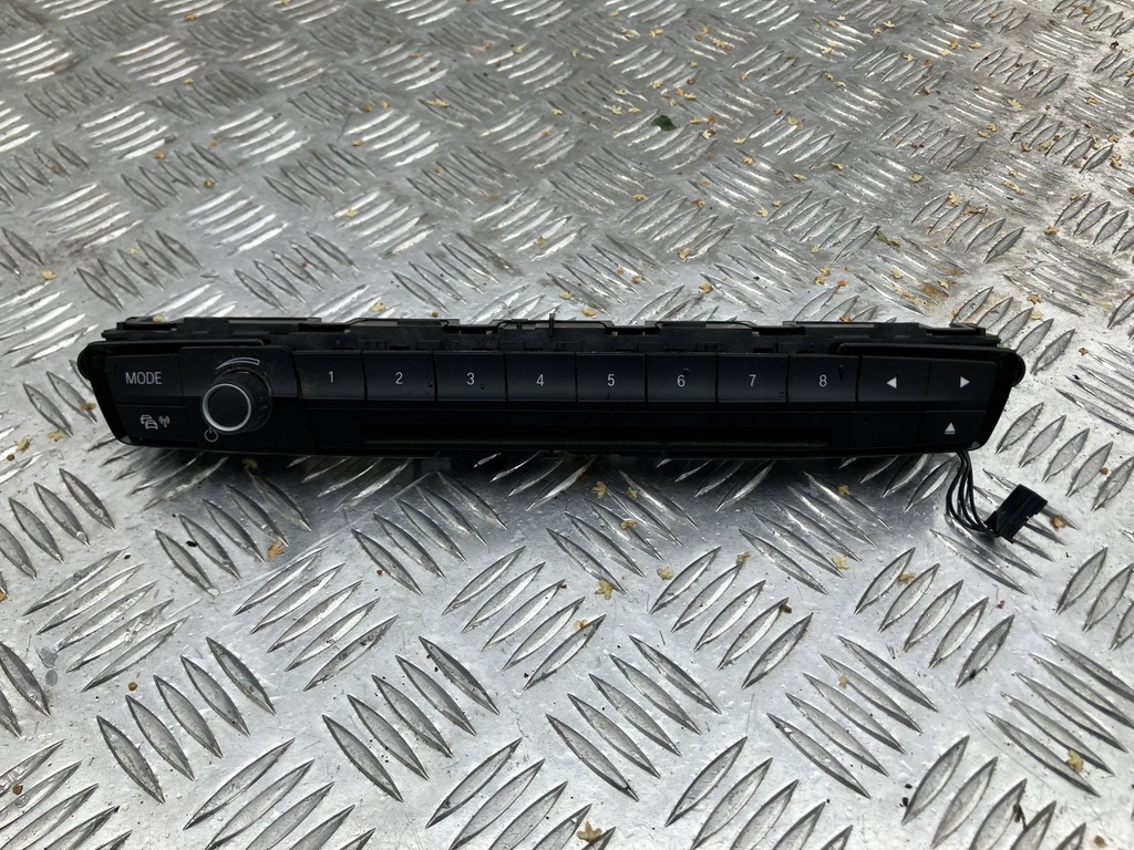 фото №1, Панель управление радио 6814183 bmw 4 f36 14-