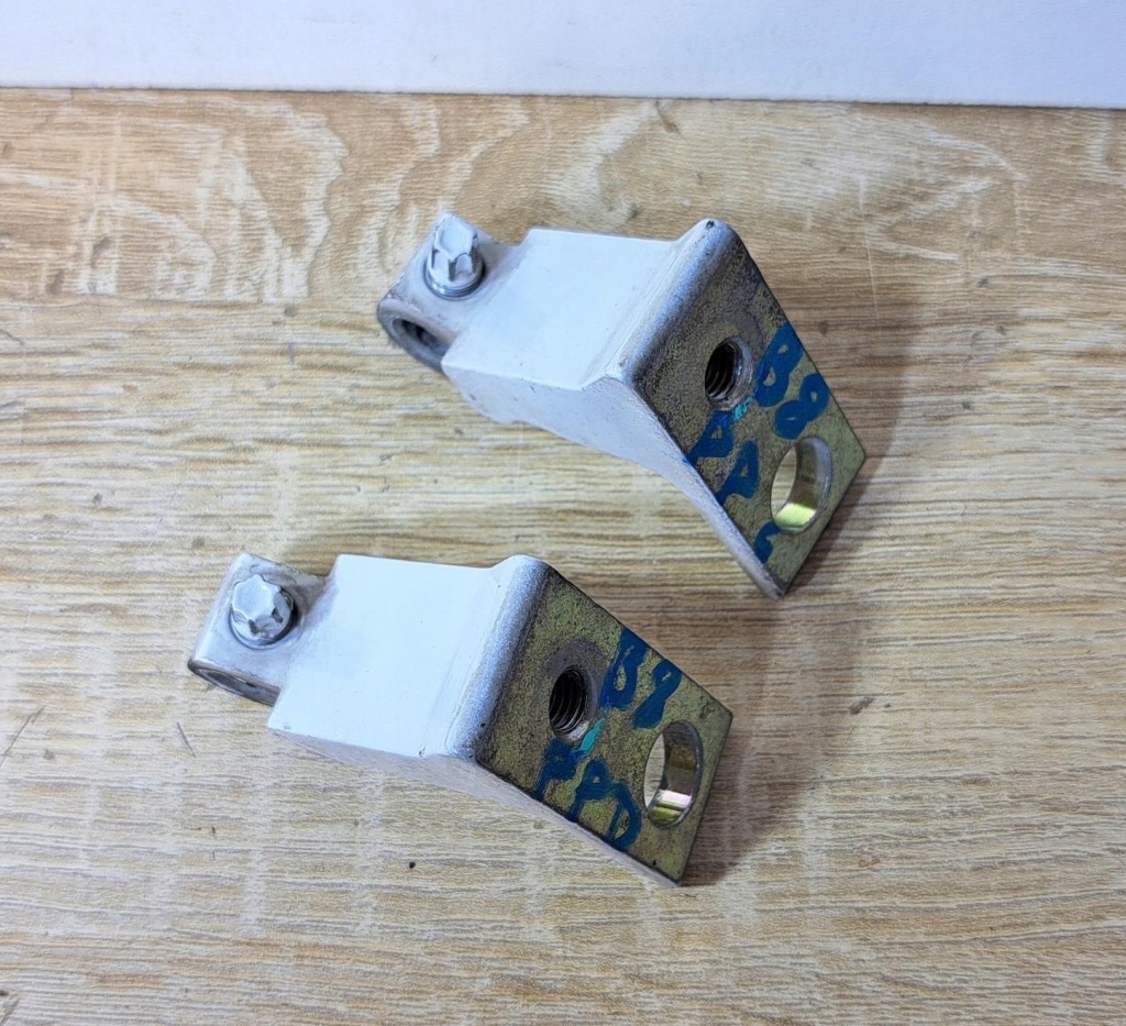 фото №1, Passat b8 lc9a петлі двері правий праве перед пара комплект