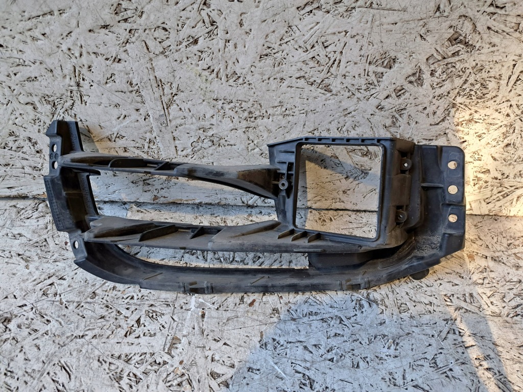 фото №1, Porsche panamera 971807985b решётка левая бампера