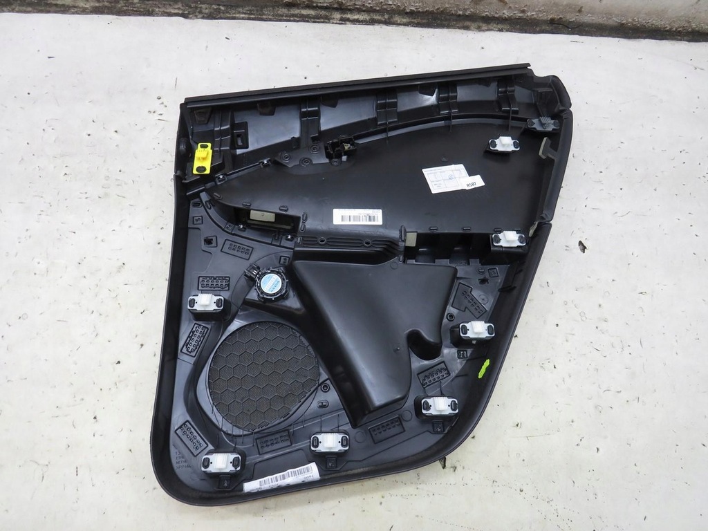 фото №4, Обшивка лівий задня volvo v40 ii