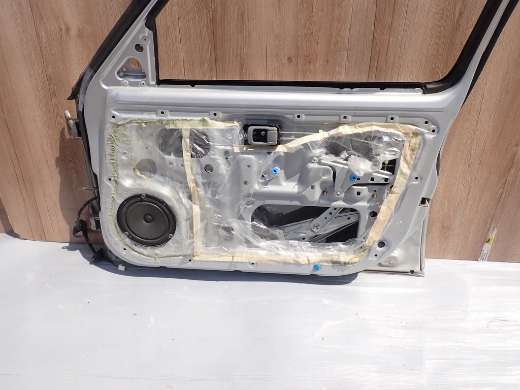 фото №10, Nissan micra k11 5d 92-01 дверь передние правое kl0