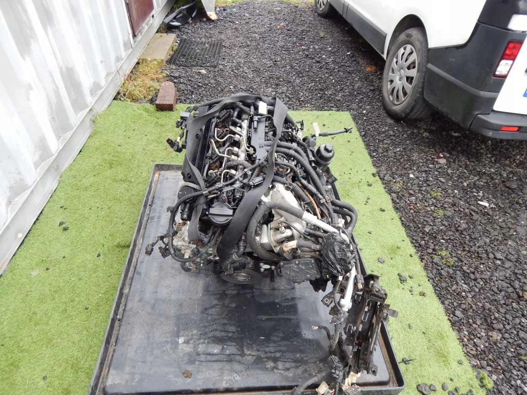 Двигун 2.0 d bmw 4 g22 g26 bmw 3 g20 g21 bmw 5 g30 bmw x3 g01 d47d20b eu Зі Шроту