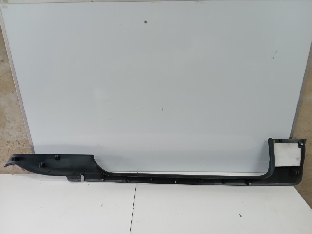 Seat ibiza 4 6j 09- 3d защита порога  пассажира правая в Украине