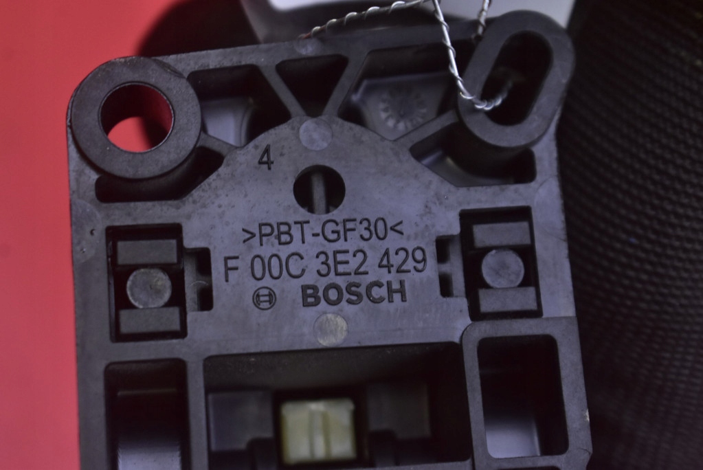 фото №11, Потенциометр педаль газа eu 9650341780 citroen c6 1 i 2.7 hdi 204 km 04-12