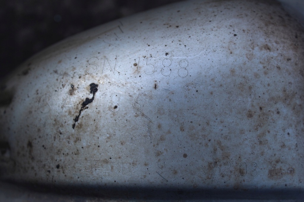 фото №13, Гаситель конечный правый выхлоп mercedes cls w218 coupe 3.5 cdi a2184910500