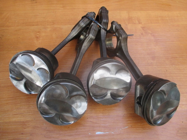 Peugeot citroen mini 1.4 vti шатун p122 122p с Разборки