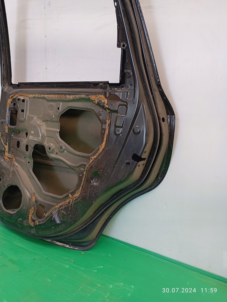 фото №9, Дверь правое задняя задние nissan note 2 ii e12 12-16