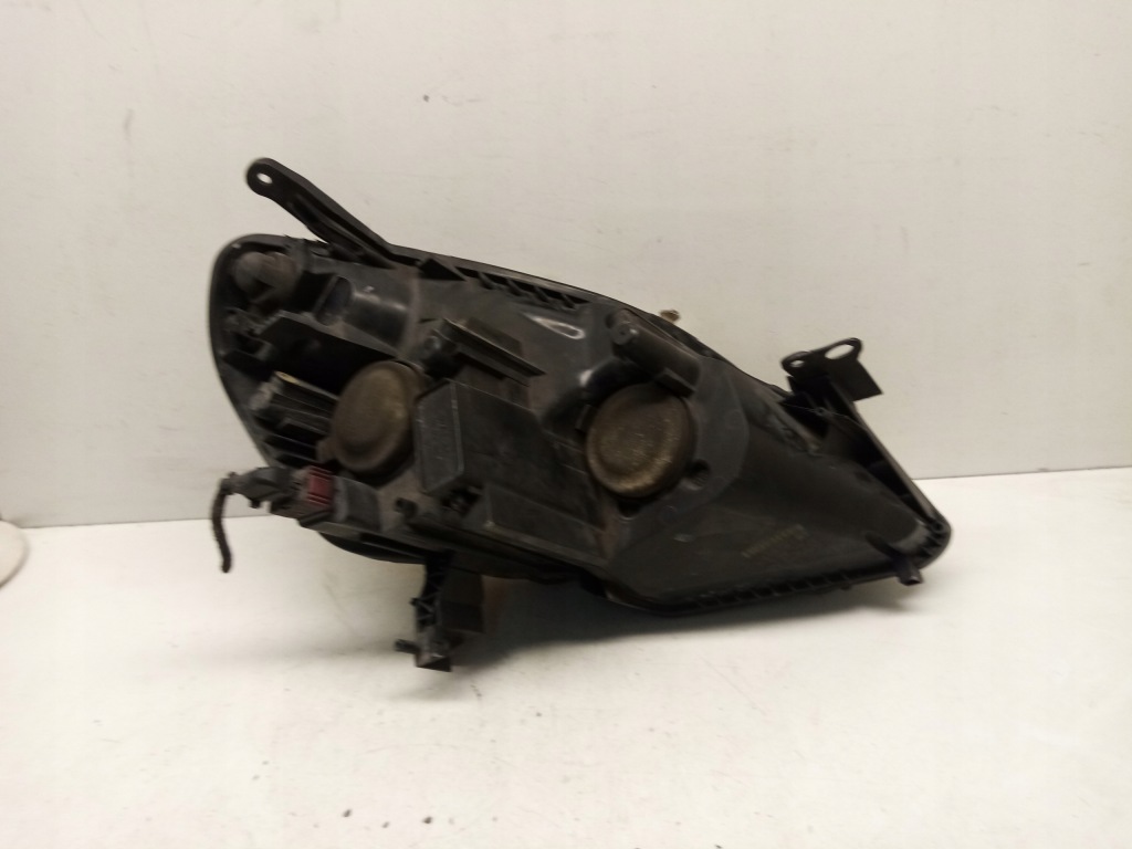 Лампа лівий перед ліва передня opel zafira b ii 13260844lh 0301214205 euro Ціна