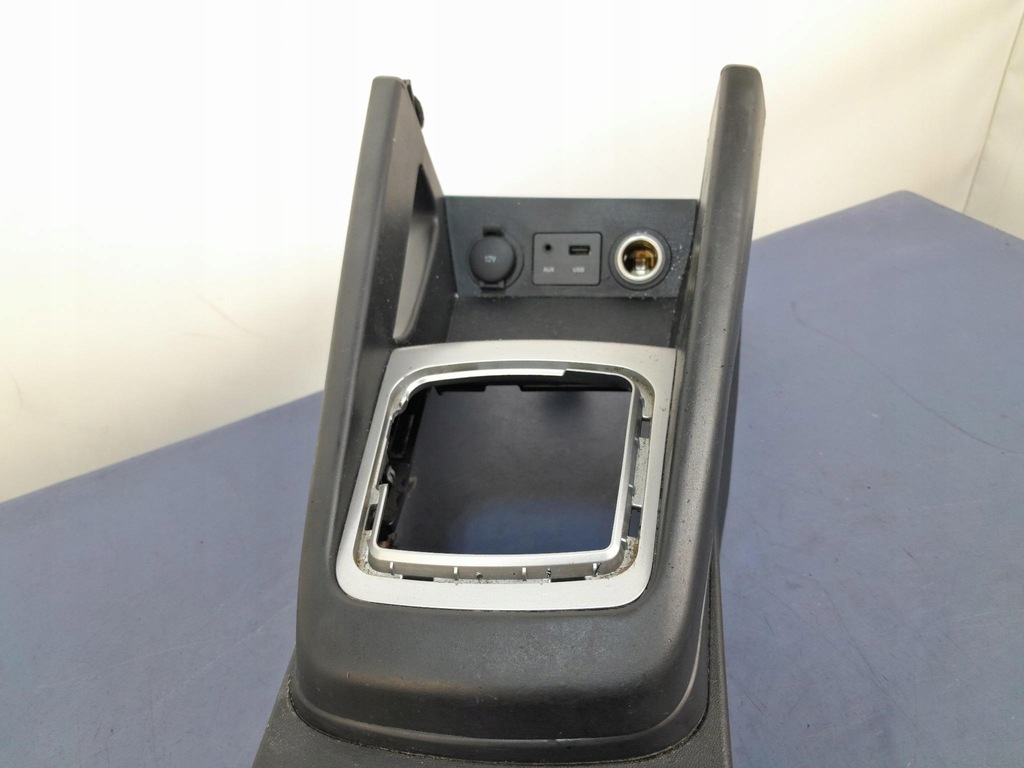 фото №8, Kia ceed i lift подлокотник туннель средний кожа