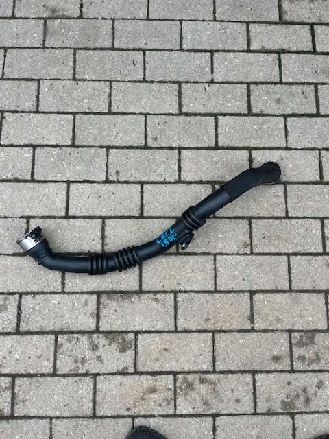 фото №1, Шланг труба wąż интеркулер renault clio iv, captur i 1,5 dci 144604599r