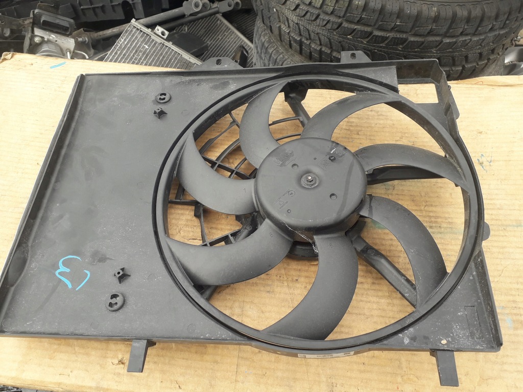 фото №3, Вентилятор корпус peugeot 208 2008