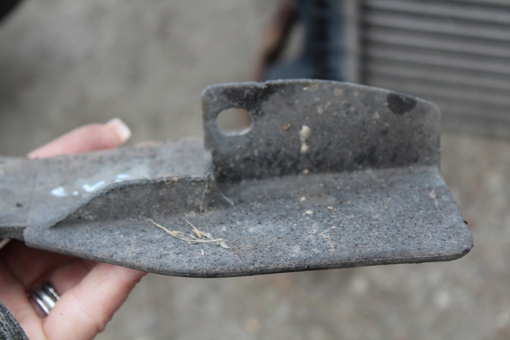 фото №12, Бризковик правий lub лівий задня захист поріг corolla verso ii