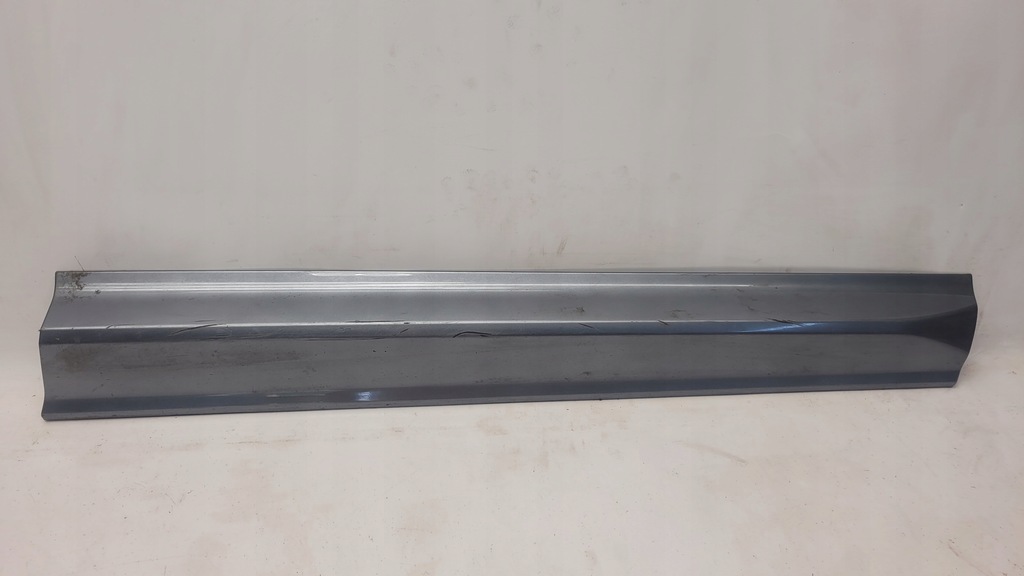 фото №1, Volvo xc60 ii молдинг дверь правая перед oryg.