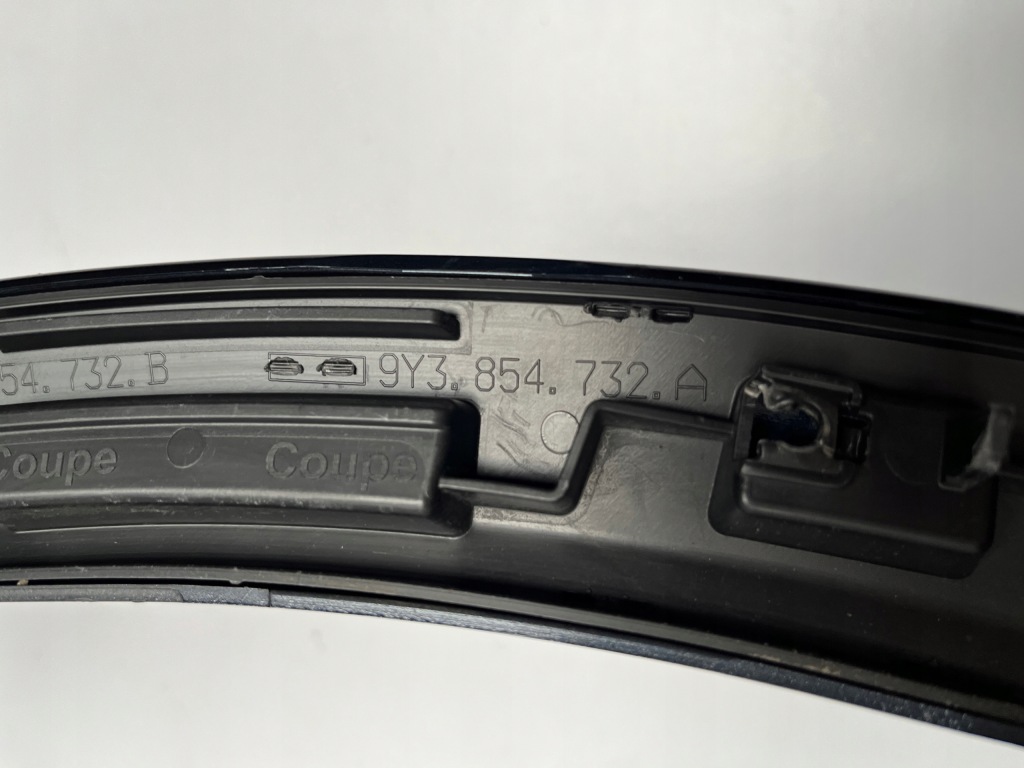 фото №8, Молдинг крила права задня porsche cayenne 9y3 9y3854732a