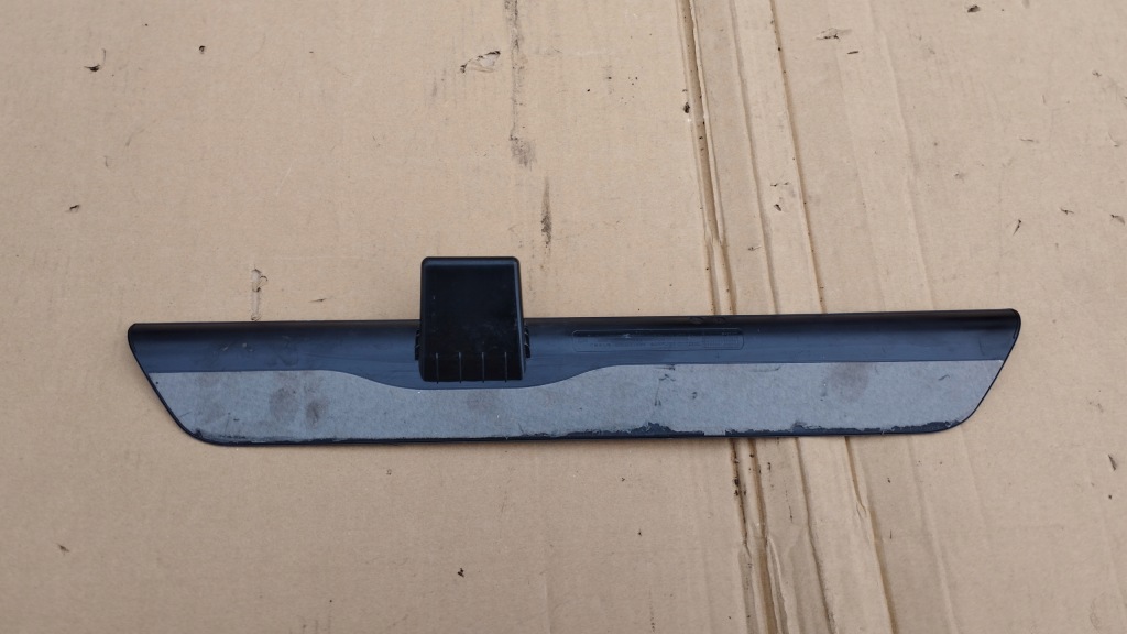 Накладка порог левый  перед tesla 3 рестайлинг Оригинал