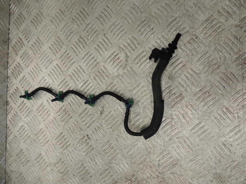 фото №1, Peugeot 2008 1.6hdi шланг форсунок