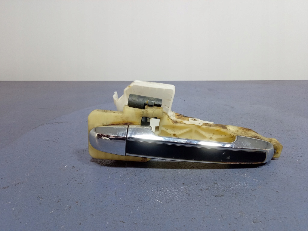 фото №1, Hyundai sonata v nf 05- ручка наружная перед правая передняя