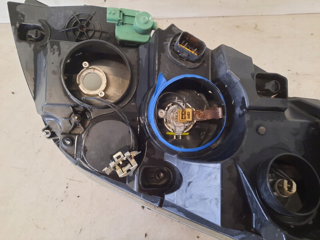 фото №10, Renault master iii фара правий 17064602