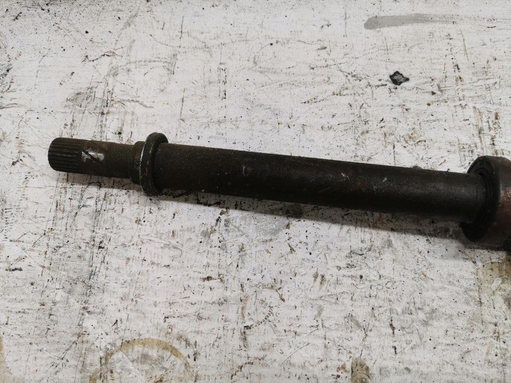 Привідний вал довга правий перед renault clio 3 1.5 dci Ціна