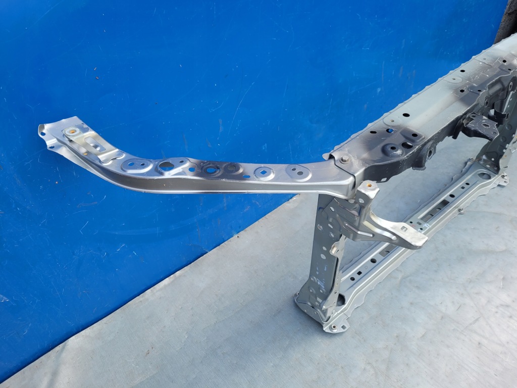 фото №7, Lexus es es300h 2018- 18- pas передний усилитель