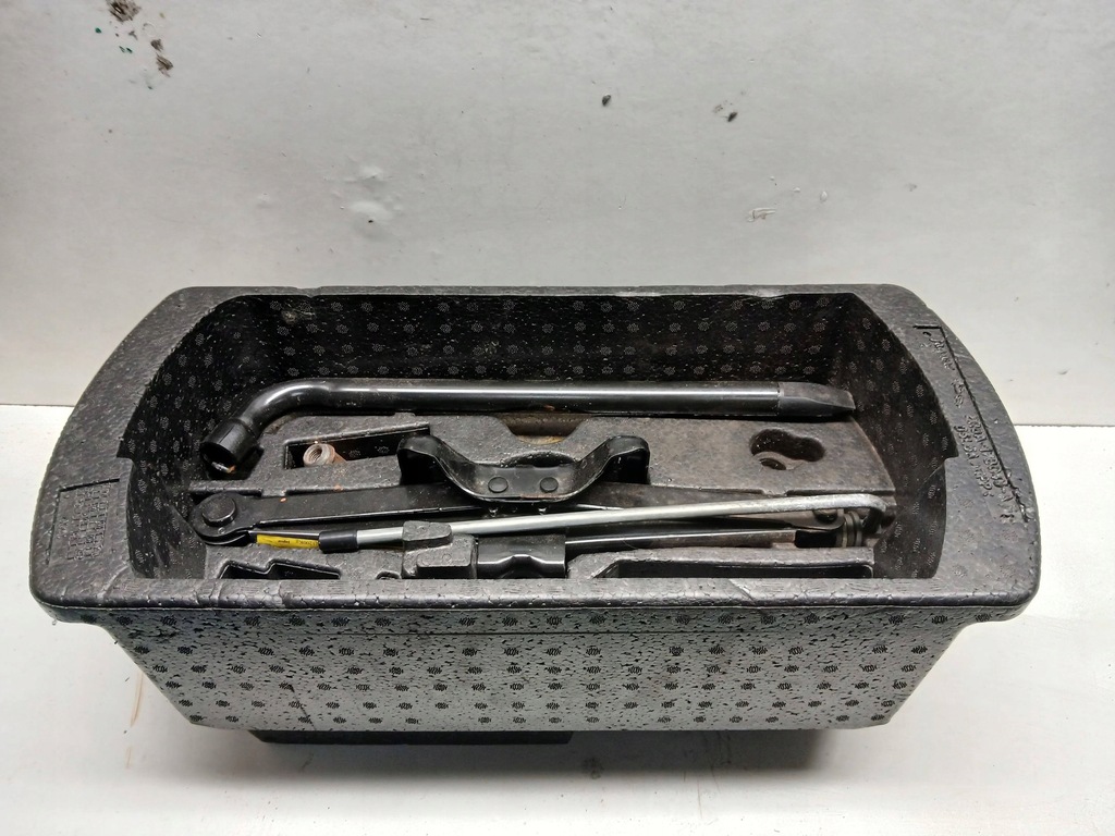 фото №1, Jaguar s-type xf домкрат + ключ