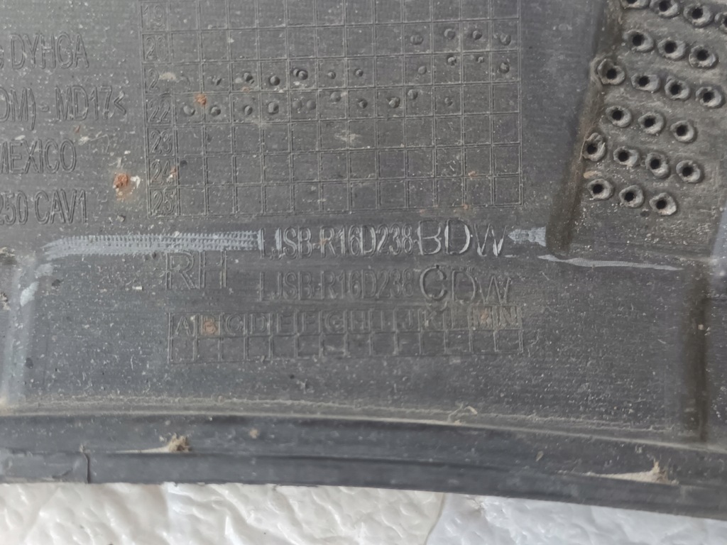 фото №13, Молдинг передняя правая ford mustang mach-e правый перед