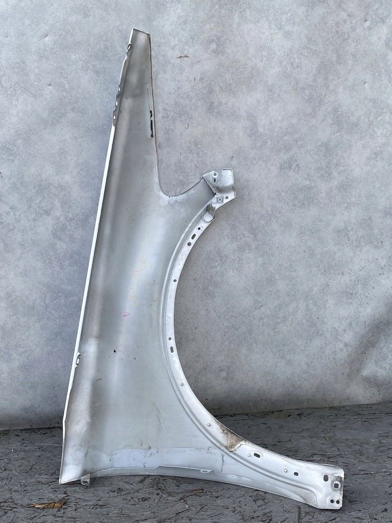 фото №7, Volvo c30 крила лівий перед передній