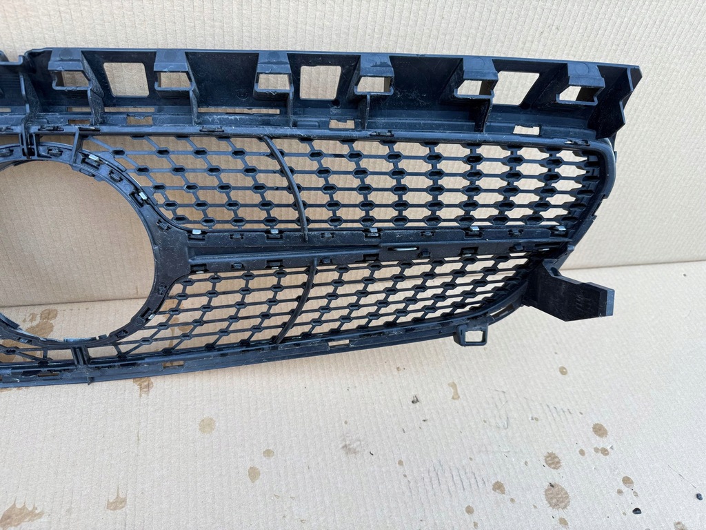 фото №6, Решётка радиатора решётка радиатора mercedes a klasa w176 amg 2013- оригинал bez повреждений