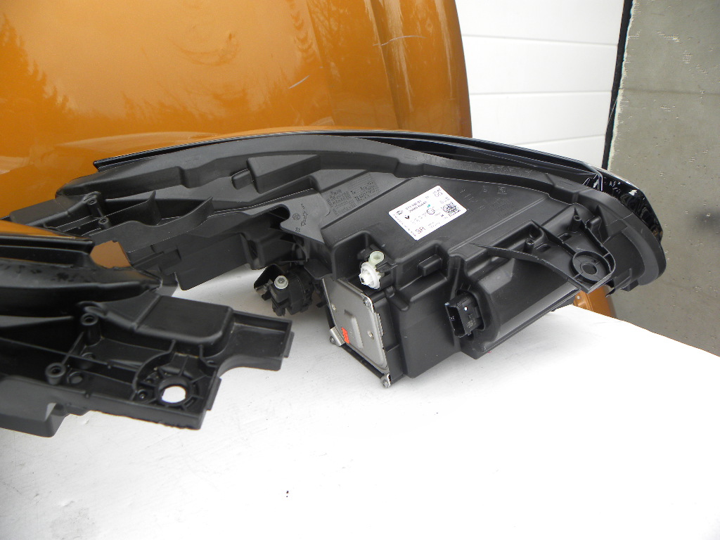 фото №8, Renault captur ii 2020 rok капот, лампы