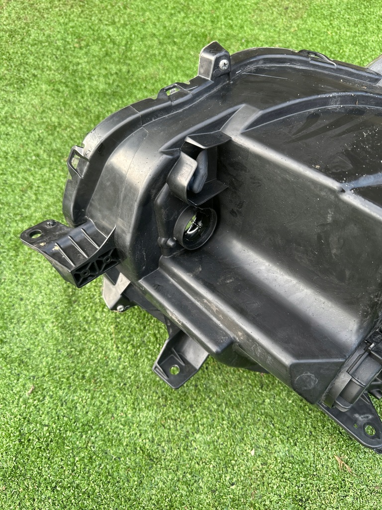 фото №8, Mitsubishi l200 фара ксенон левый