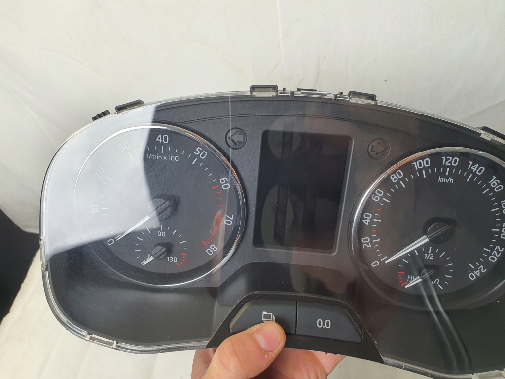 фото №3, Лічильник приладова панель прилади skoda rapid 5ja920840d