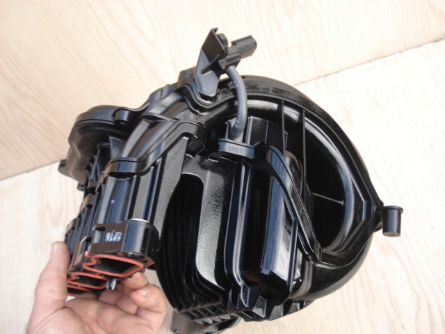 фото №14, Коллектор всасывающий toyota yaris iv 1.5 гибрид 17101-f3040 cross новый оригинал