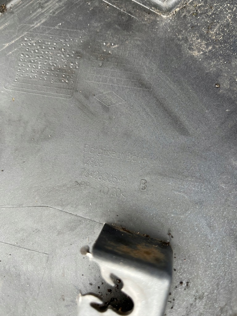 фото №9, Renault zoe 12- накладка порог молдинг порог правый правая оригинал