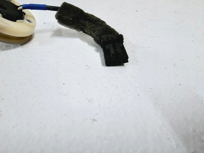 фото №3, Kia ceed ii 2 мікрофон комплект гучномовний стельовий