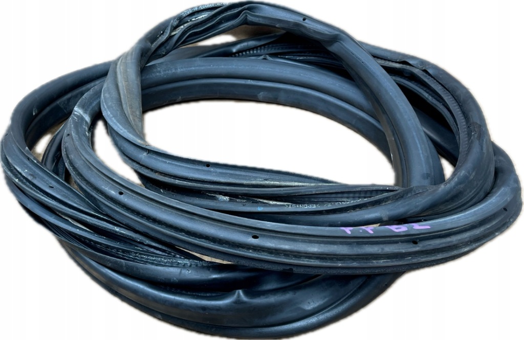 Купити B2 ford transit custom 2013 - прокладка двері права перед bk21-v20708-af