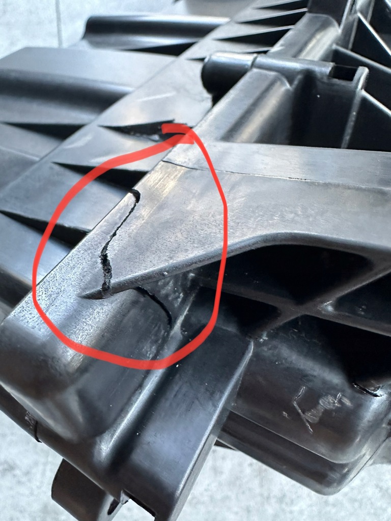 фото №9, Корпус фильтра воздуха jaguar