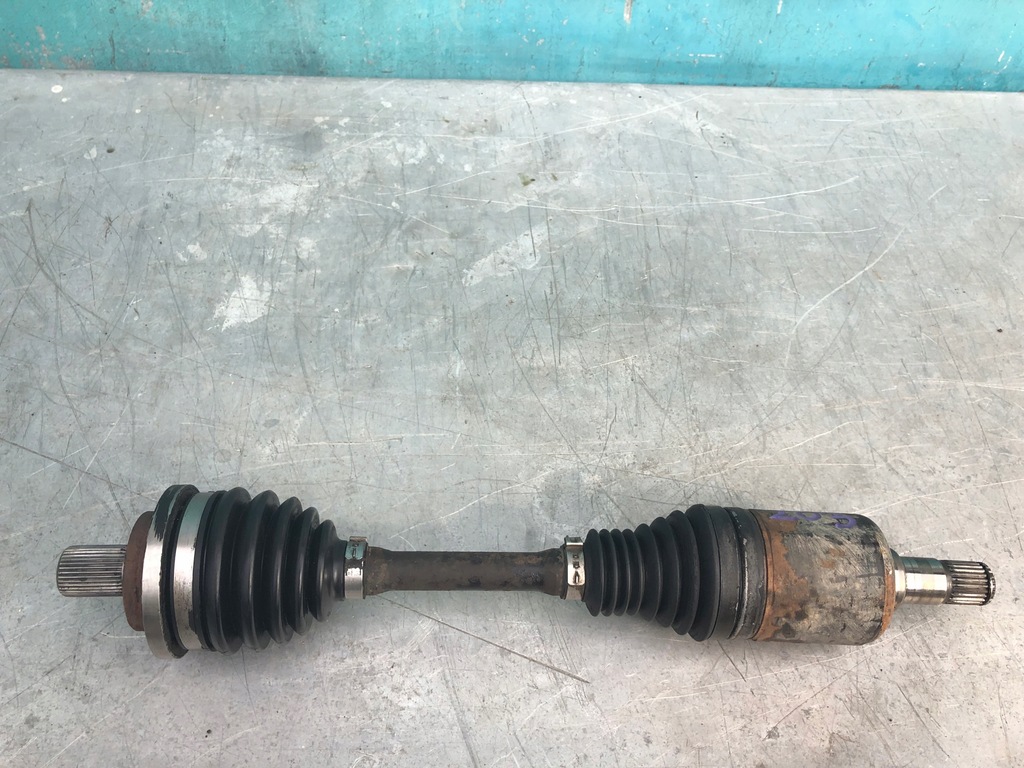фото №1, Mercedes w203 4matic привідний вал правий перед права