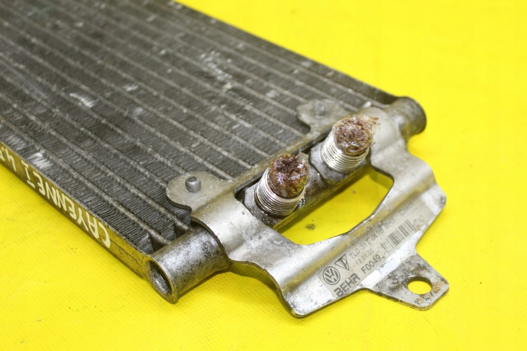 Радиатор масла porsche cayenne 1 4.5 b 7l0317019b 7l0317021 Киев