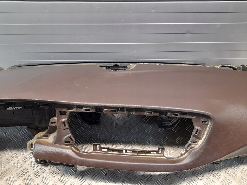 фото №8, Chrysler pacifica 5rl04trmaa панель приладів консоль панель приладів