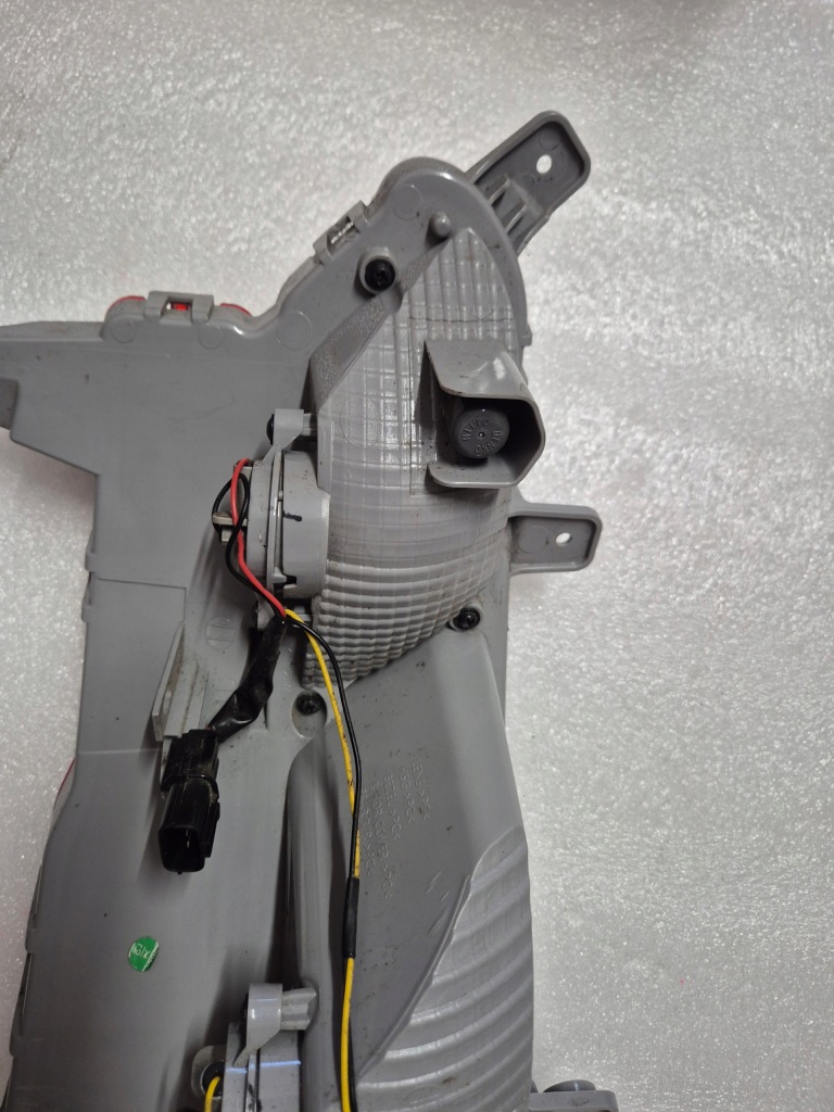 фото №8, Kia sportage iv 4 lift лампа задняя задняя левая w бампер 92405-d97